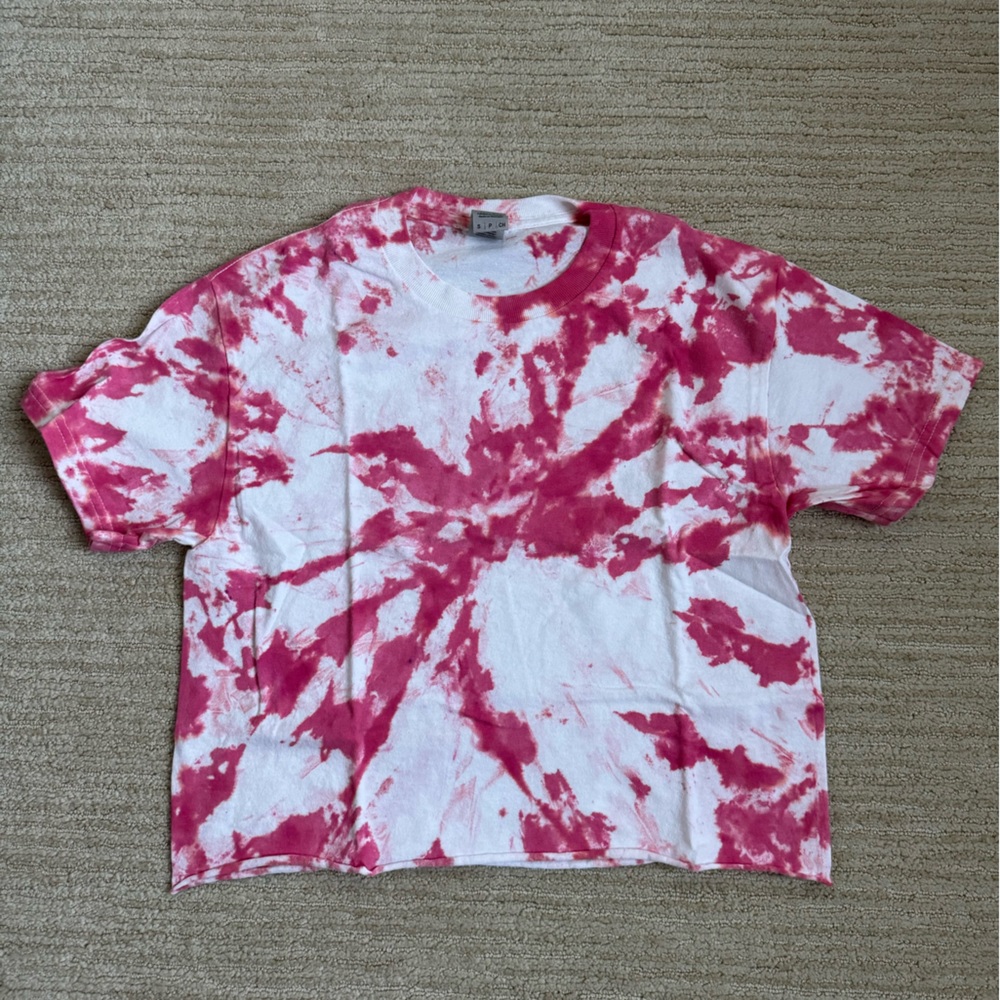 Pink/Red cropped Tye Dye t-shirt (S)